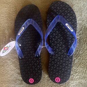 Locals Hawaiian Slippahs Men’s size 13
